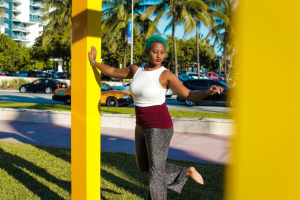 Photo red hair clothes